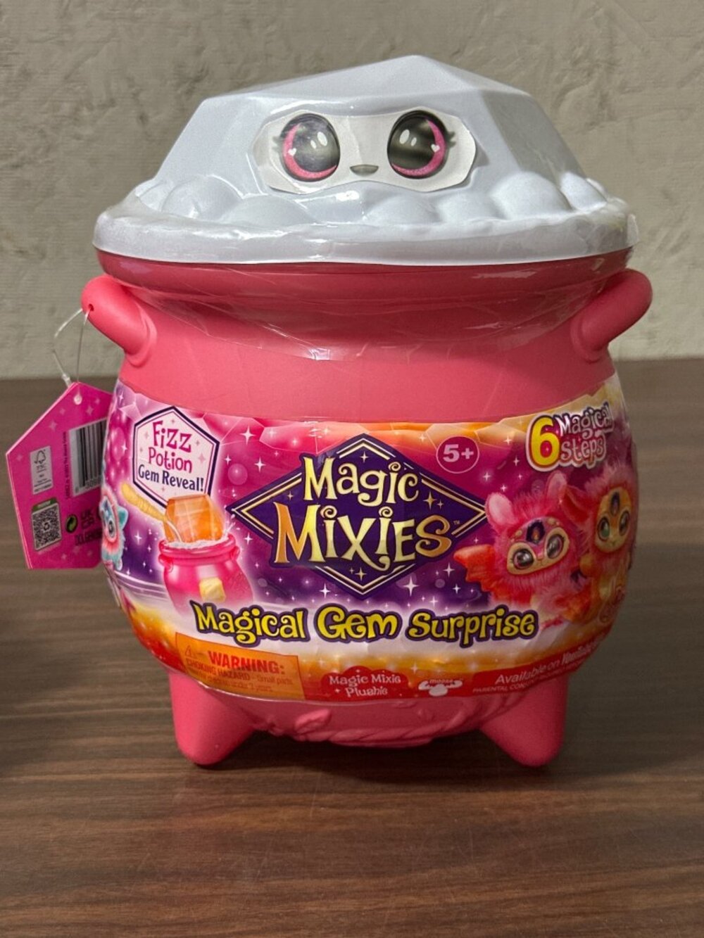 Magic Mixies Magical Gem Surprise Fire Magic Cauldron